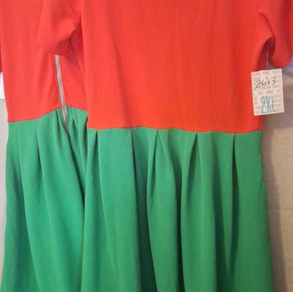 M Lularoe AMELIA DRESS. #2613 - Picture 6 of 6